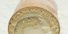 desserts-lemon-cream-roll-roulade-fresh-cream-gusto-bakery (17)