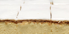 slices-vanilla-slice-gusto-bakery (4)
