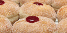 yeast-raised-doughnuts-donuts-jam-iced-gusto-bakery (2)