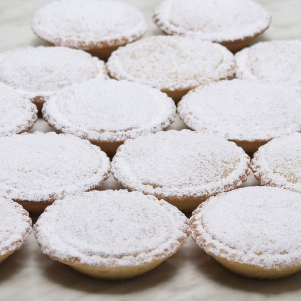 seasonal-christmas-xmas-fruit-mince-tarts-lids-gusto-bakery (1)