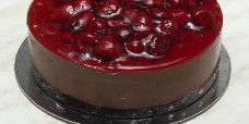 desserts-chocolate-raspberry-mousse-gluten-free-GF-gusto-bakery