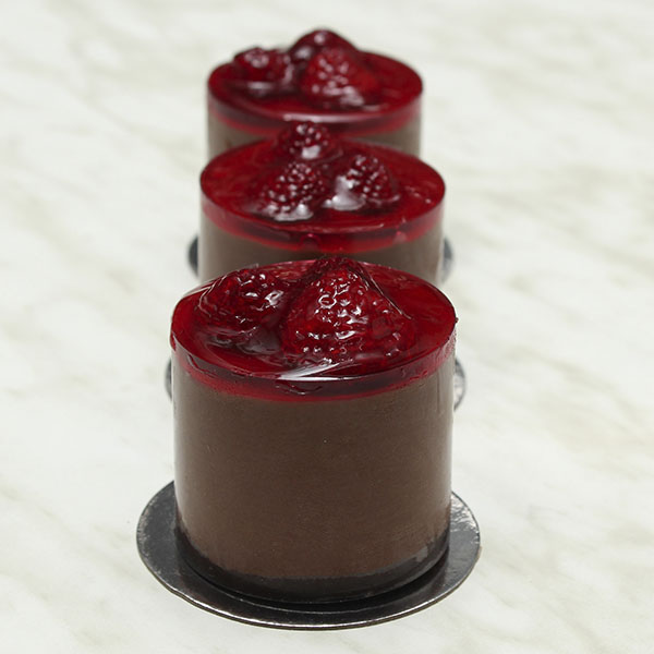 desserts-chocolate-raspberry-mousse-individual-gluten-free-GF-gusto-bakery (4)