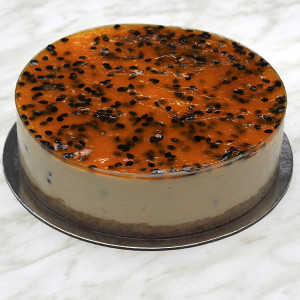 desserts-passion-fruit-cheesecake-gusto-bakery (5)
