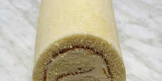 desserts-passion-fruit-fresh-cream-roll-sponge-gusto-bakery (4)