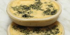 savoury-quiche-spinach-vegetarian-individual-gusto-bakery