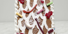 seasonal-christmas-xmas-gingerbread-house-large-gusto-bakery (5)
