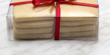seasonal-christmas-xmas-scotch-shortbread-squares-gusto-bakery (1)