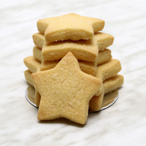 seasonal-christmas-xmas-shortbread-stars-gusto-bakery (14)